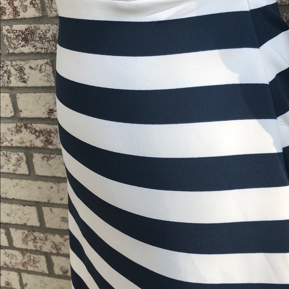 Abercrombie & Fitch Blue and White Striped Dress - Picture 8 of 9
